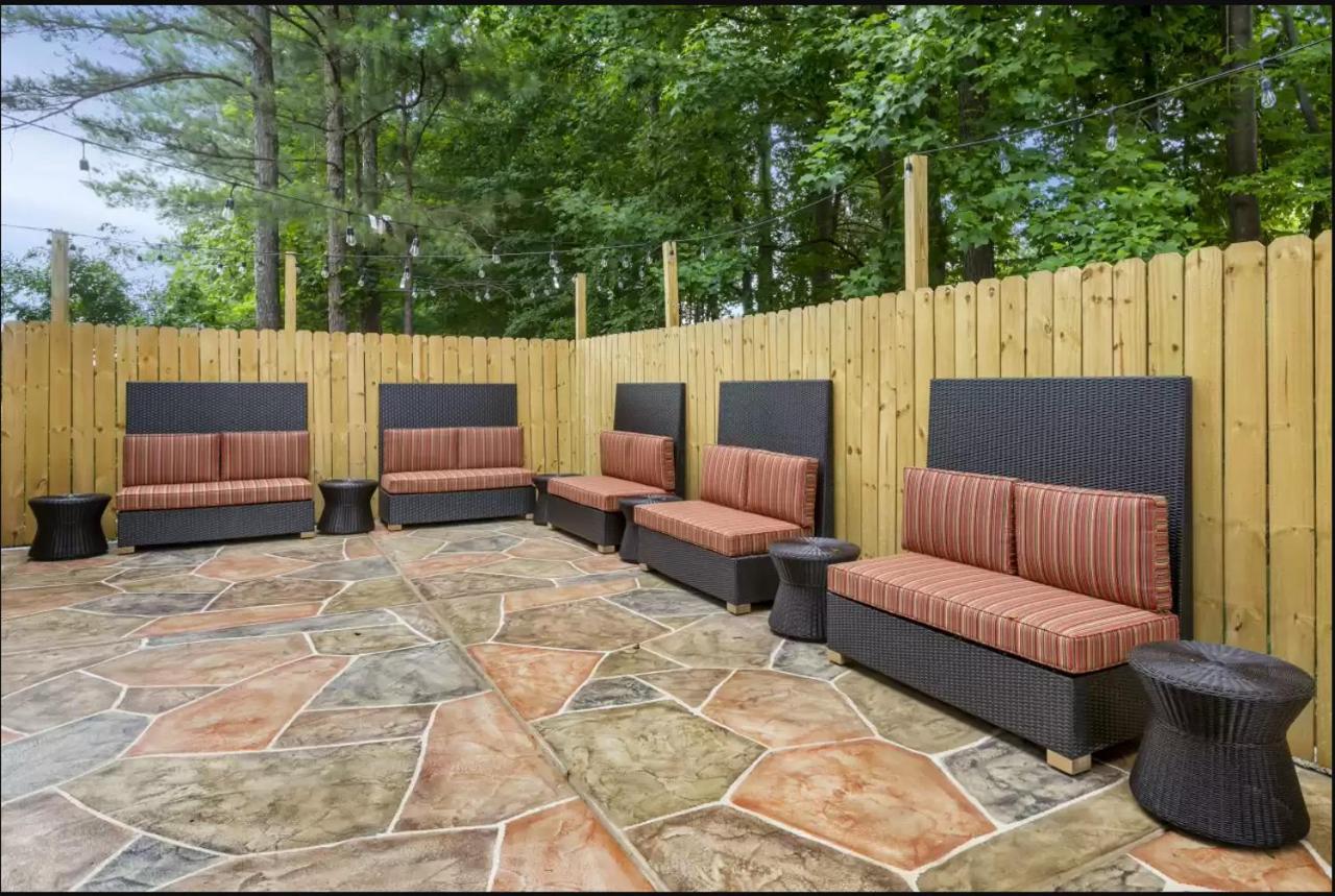 Comfort Inn & Suites Peachtree Corners Норкрос Екстериор снимка